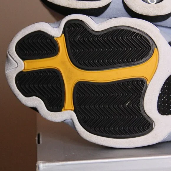 Jordan 13 Retro Blue Grey (Size 11.5M) - Picture 10 of 14